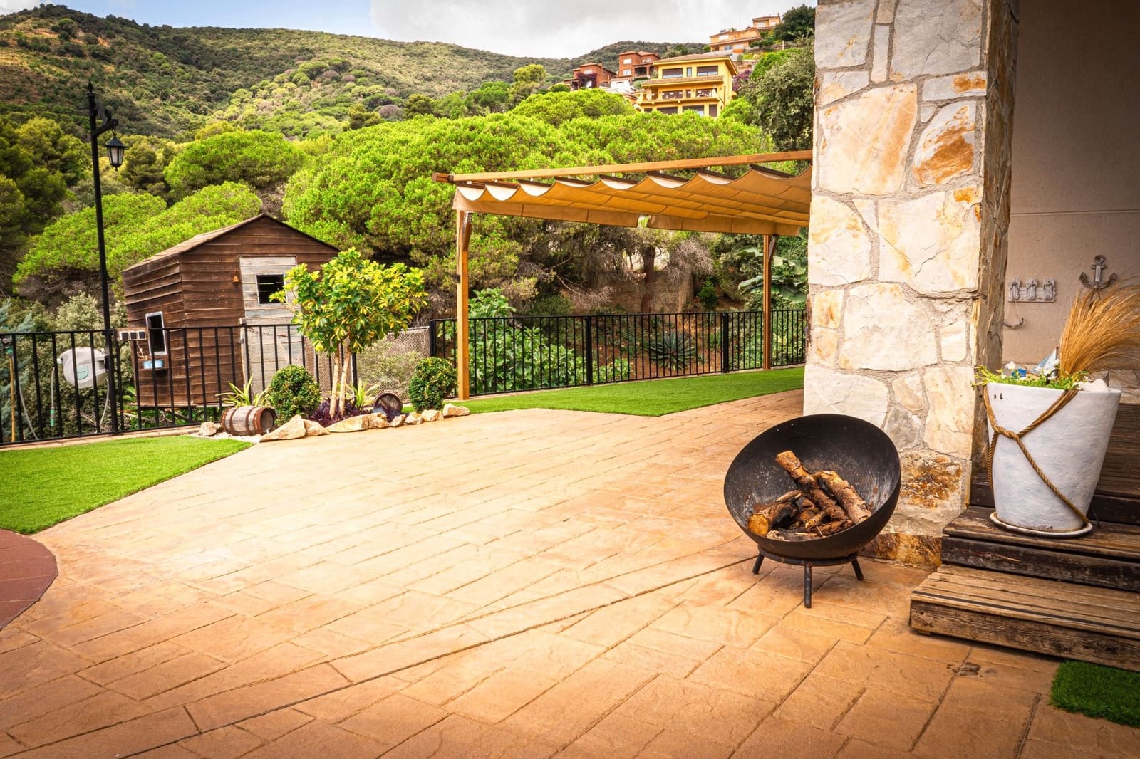 5 Zimmer Villa zu verkaufen in Alella mit Pool Garage - 895.000 € (Ref: 9725154)