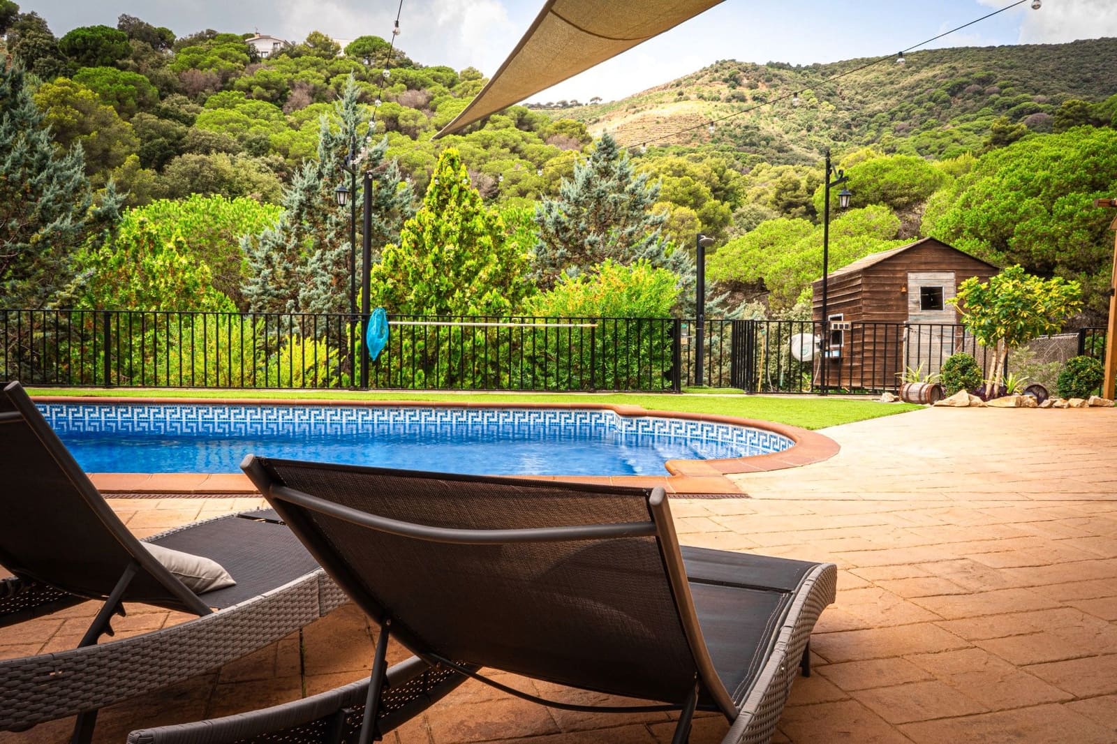 5 Zimmer Villa zu verkaufen in Alella mit Pool Garage - 895.000 € (Ref: 9725154)