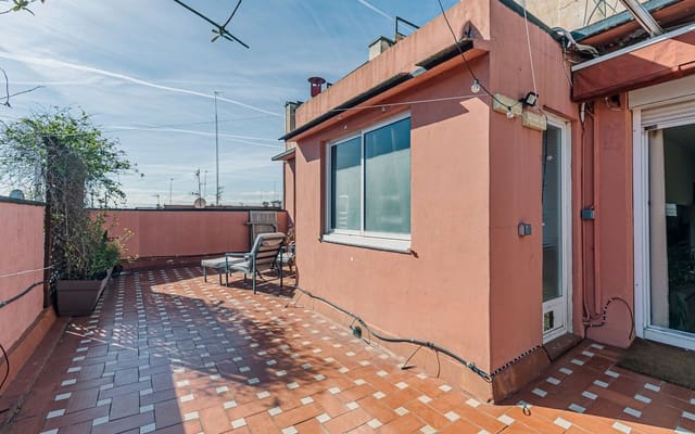 3 bedroom Penthouse for sale in Badalona - € 334,900 (Ref: 9725155)