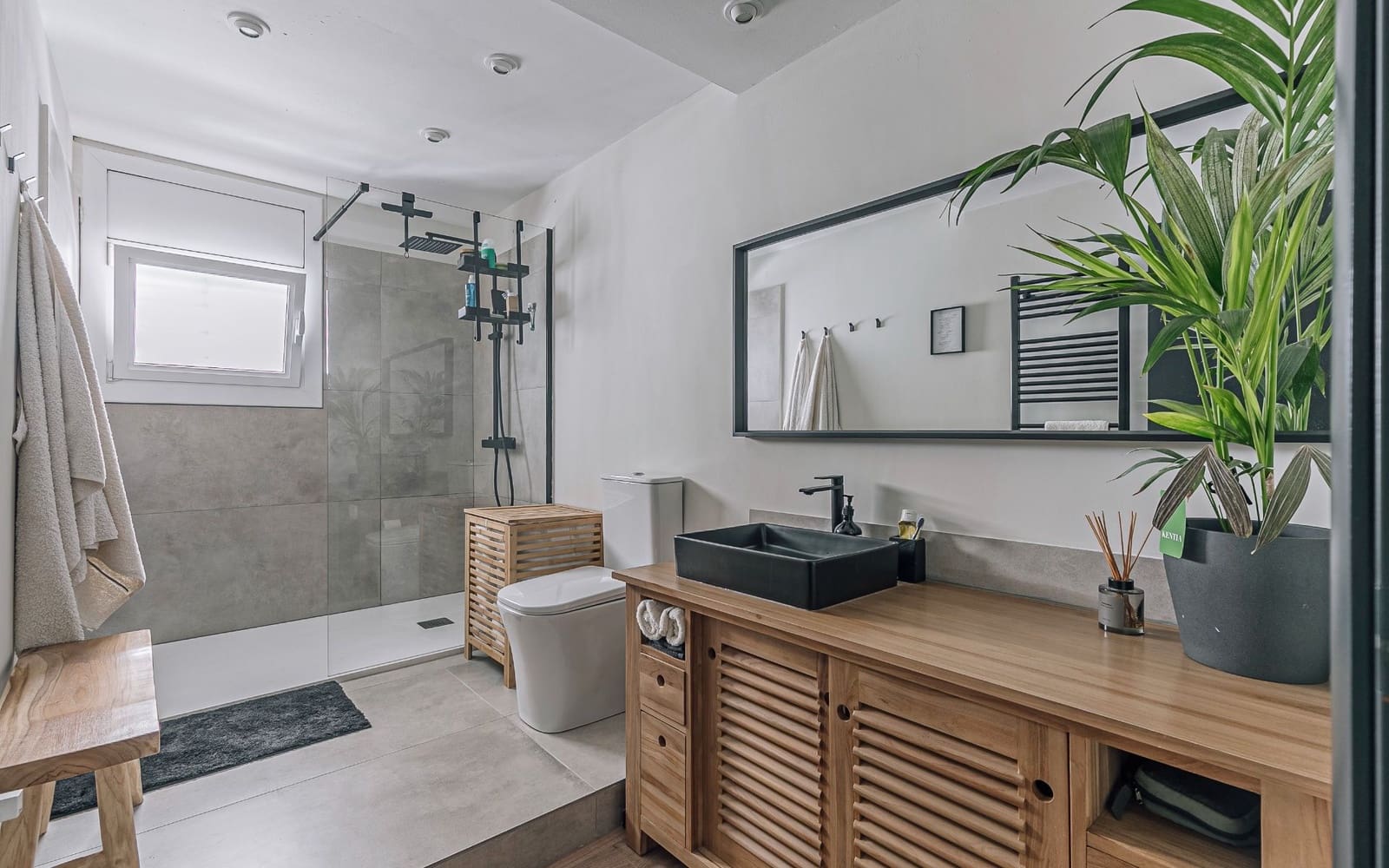 3 bedroom Penthouse for sale in Badalona - € 334,900 (Ref: 9725155)