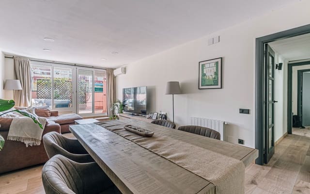 3 bedroom Penthouse for sale in Badalona - € 334,900 (Ref: 9725155)