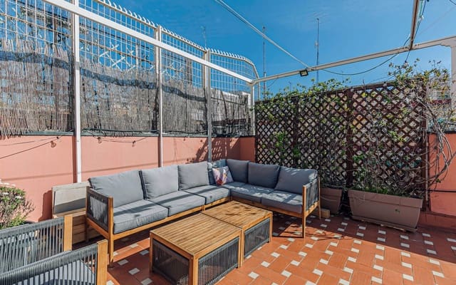3 bedroom Penthouse for sale in Badalona - € 334,900 (Ref: 9725155)