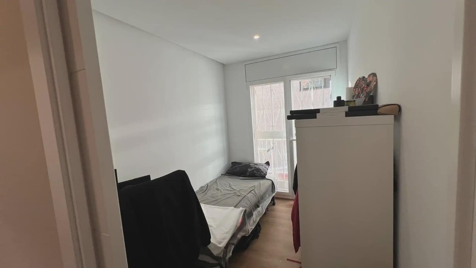 Piso de 4 habitaciones en Barcelona ciudad en venta - 465.000 € (Ref: 9734211)
