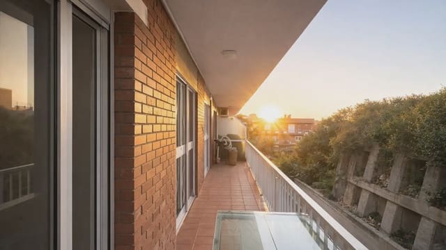 4 soveværelse Lejlighed til salg i La Font d'en Fargues, Barcelona by - € 460.000 (Ref: 9734211)