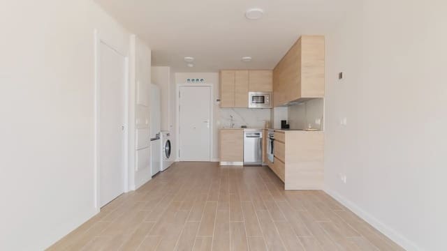 1 bedroom Flat for rent in Torrejón de Ardoz with pool garage - € 1,100 (Ref: 9739148)