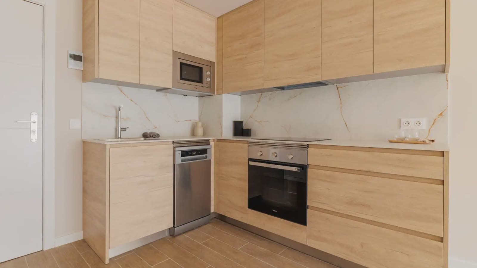 1 bedroom Flat for rent in Torrejon de Ardoz with pool garage - € 1,100 (Ref: 9739148)