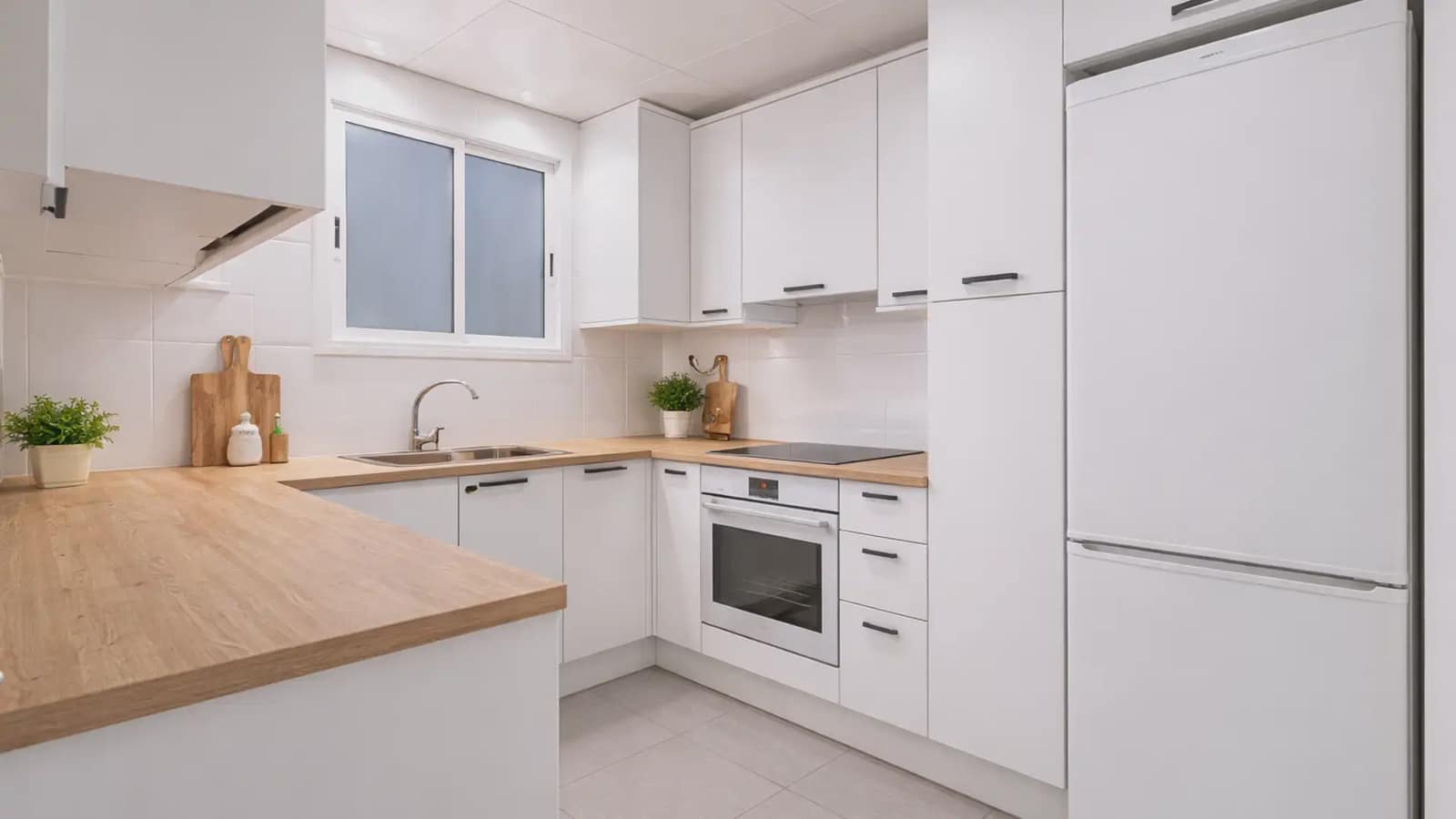 Piso de 4 habitaciones en Barcelona ciudad en venta - 790.000 € (Ref: 9739149)