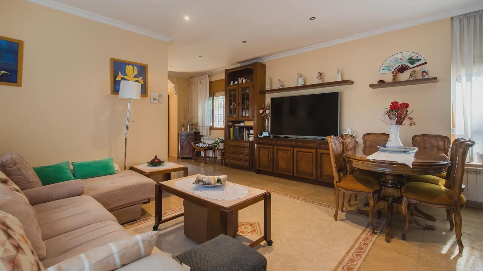 7 sypialnia Willa na sprzedaż w Argentona z basenem garażem - 785 000 € (Ref: 9743197)