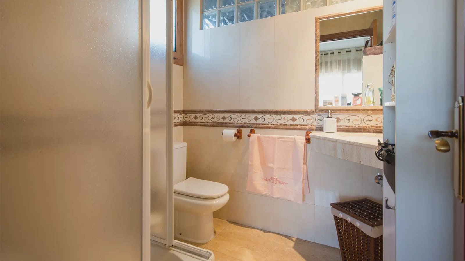 7 sypialnia Willa na sprzedaż w Argentona z basenem garażem - 785 000 € (Ref: 9743197)