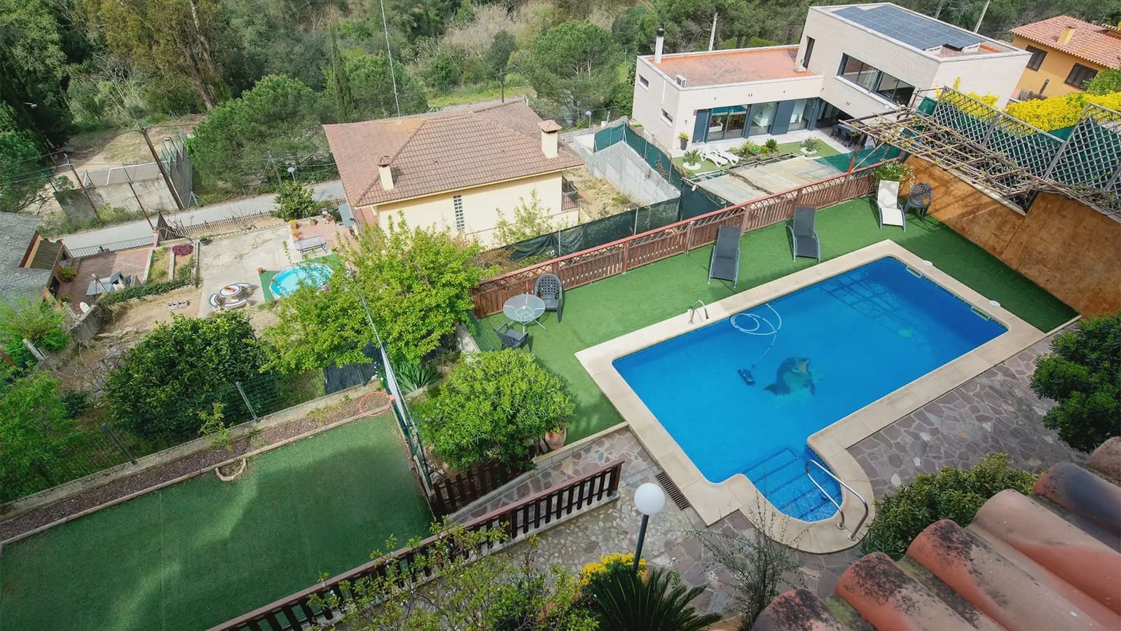 7 sypialnia Willa na sprzedaż w Argentona z basenem garażem - 785 000 € (Ref: 9743197)