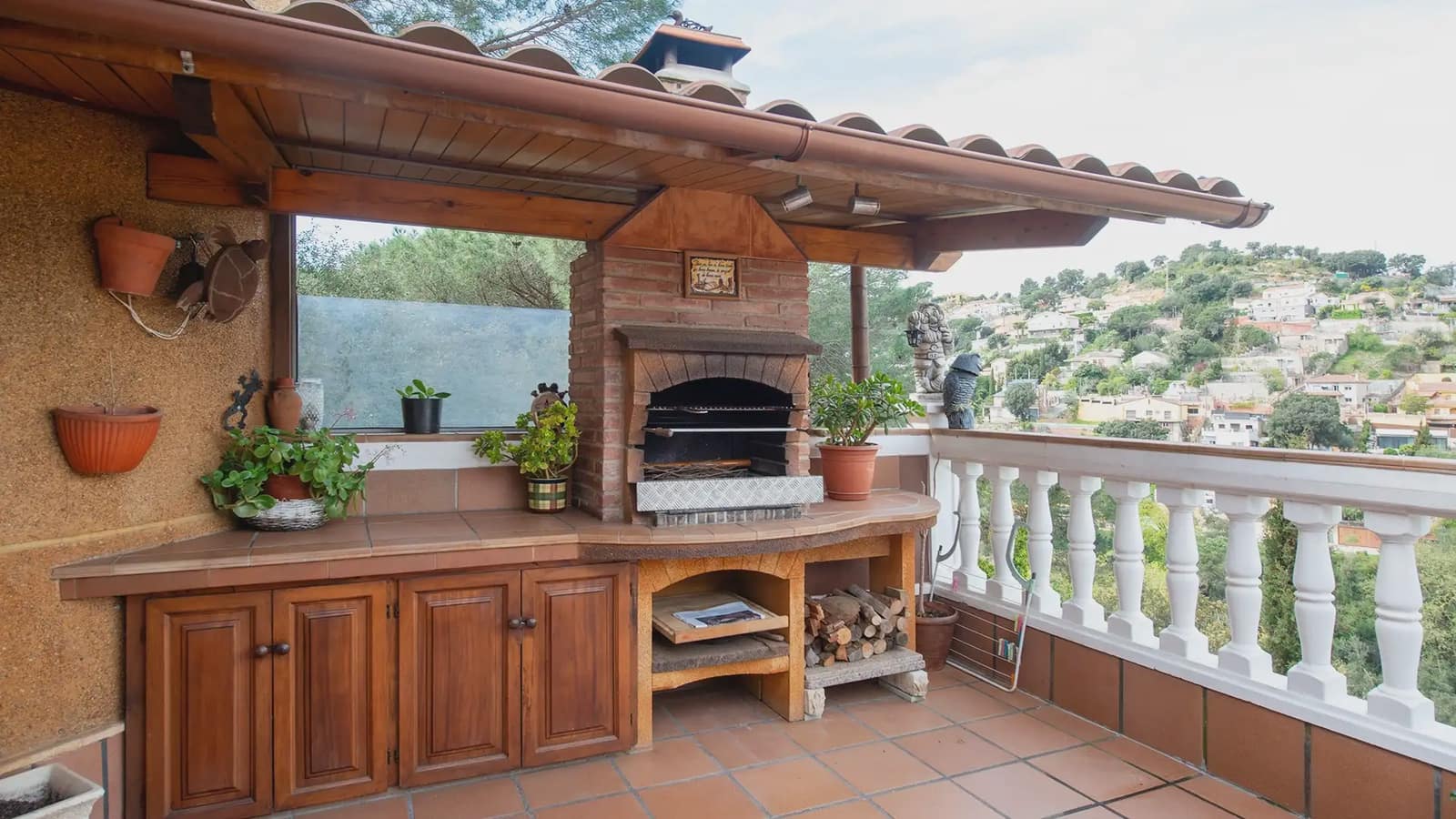 7 sypialnia Willa na sprzedaż w Argentona z basenem garażem - 785 000 € (Ref: 9743197)