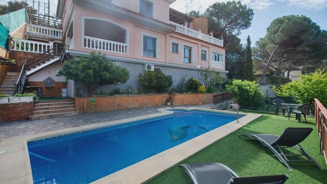 7 bedroom Villa for sale in Argentona with pool garage - € 785,000 (Ref: 9743197)