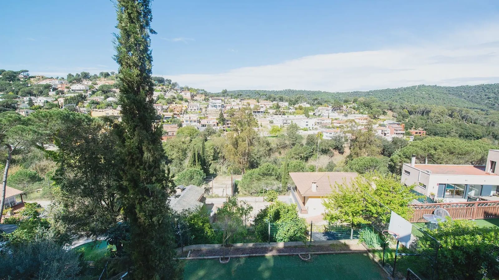 7 sypialnia Willa na sprzedaż w Argentona z basenem garażem - 785 000 € (Ref: 9743197)