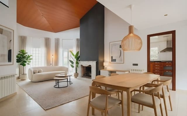 Chalet de 6 habitaciones en Sant Boi de Llobregat en venta con piscina garaje - 865.000 € (Ref: 9743198)