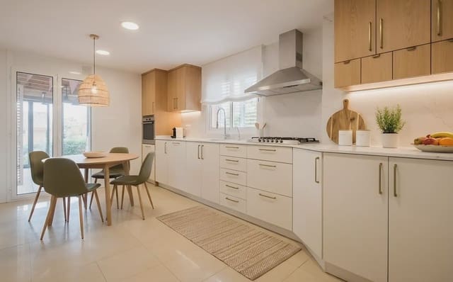 Chalet de 6 habitaciones en Sant Boi de Llobregat en venta con piscina garaje - 865.000 € (Ref: 9743198)