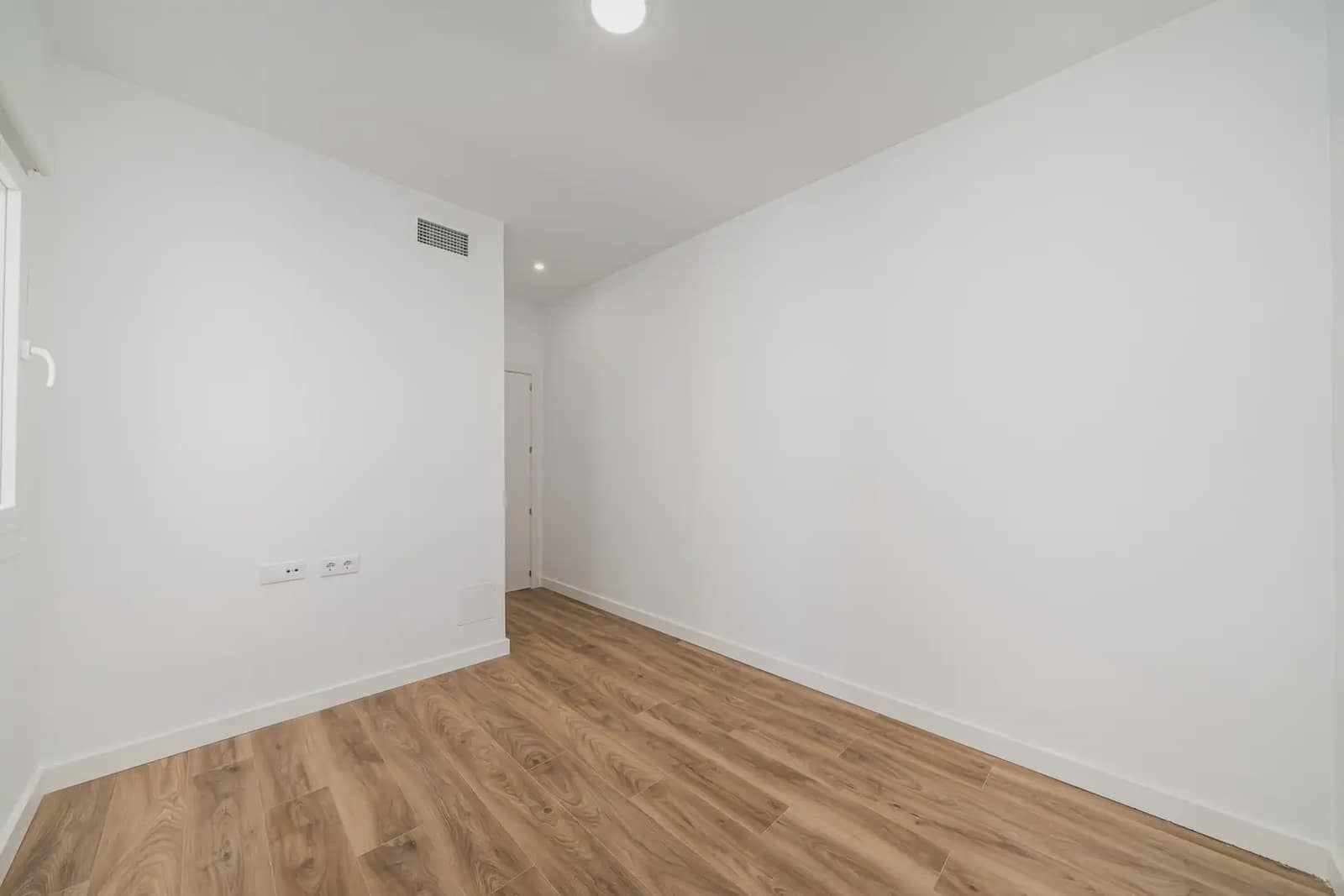 2 bedroom Flat for sale in Madrid city - € 539,000 (Ref: 9750931)