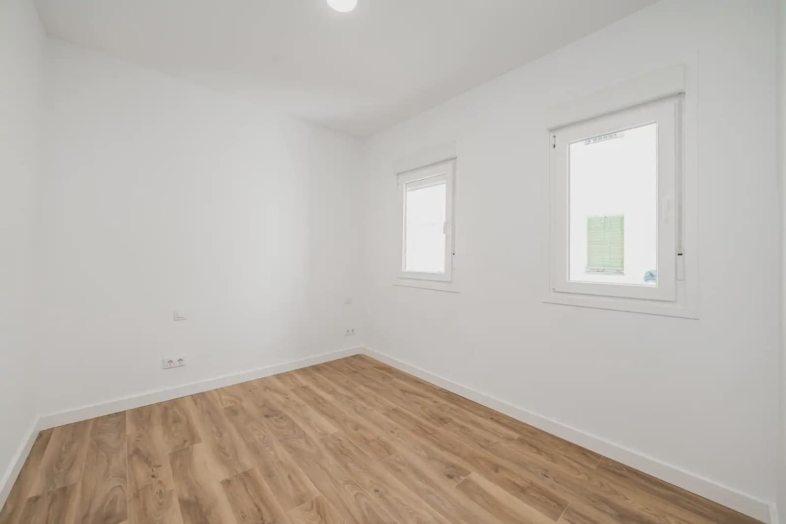 2 bedroom Flat for sale in Madrid city - € 539,000 (Ref: 9750931)