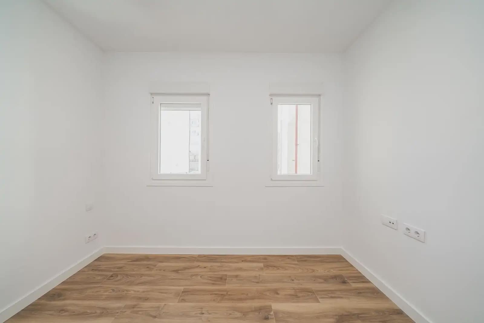 2 bedroom Flat for sale in Madrid city - € 539,000 (Ref: 9750931)