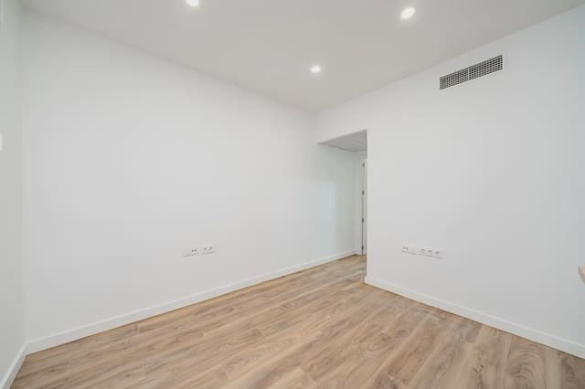 2 quarto Apartamento para venda em Rios Rosas, Madrid cidade - 539 000 € (Ref: 9750931)