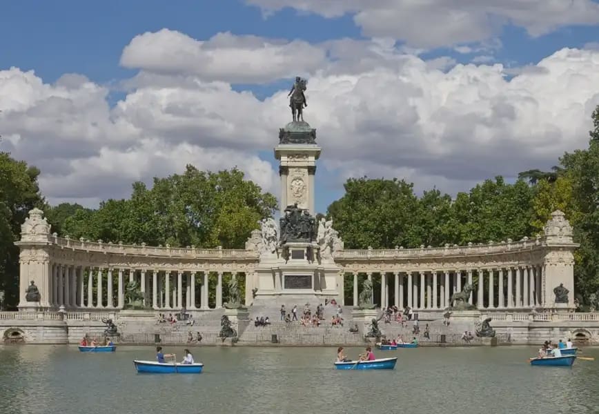 2 quarto Apartamento para venda em Madrid cidade - 540 000 € (Ref: 9750933)