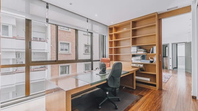 Local Comercial en El Putxet i El Farró, Barcelona ciudad en venta - 420.000 € (Ref: 9750934)