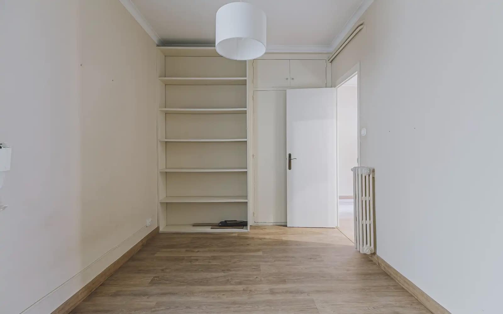 5 sypialnia Mieszkanie na sprzedaż w Miasto Barcelona z garażem - 1 180 000 € (Ref: 9756341)