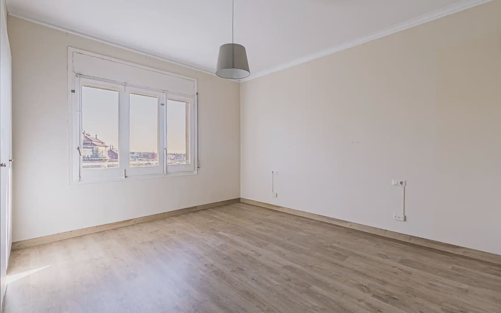 5 sypialnia Mieszkanie na sprzedaż w Miasto Barcelona z garażem - 1 180 000 € (Ref: 9756341)