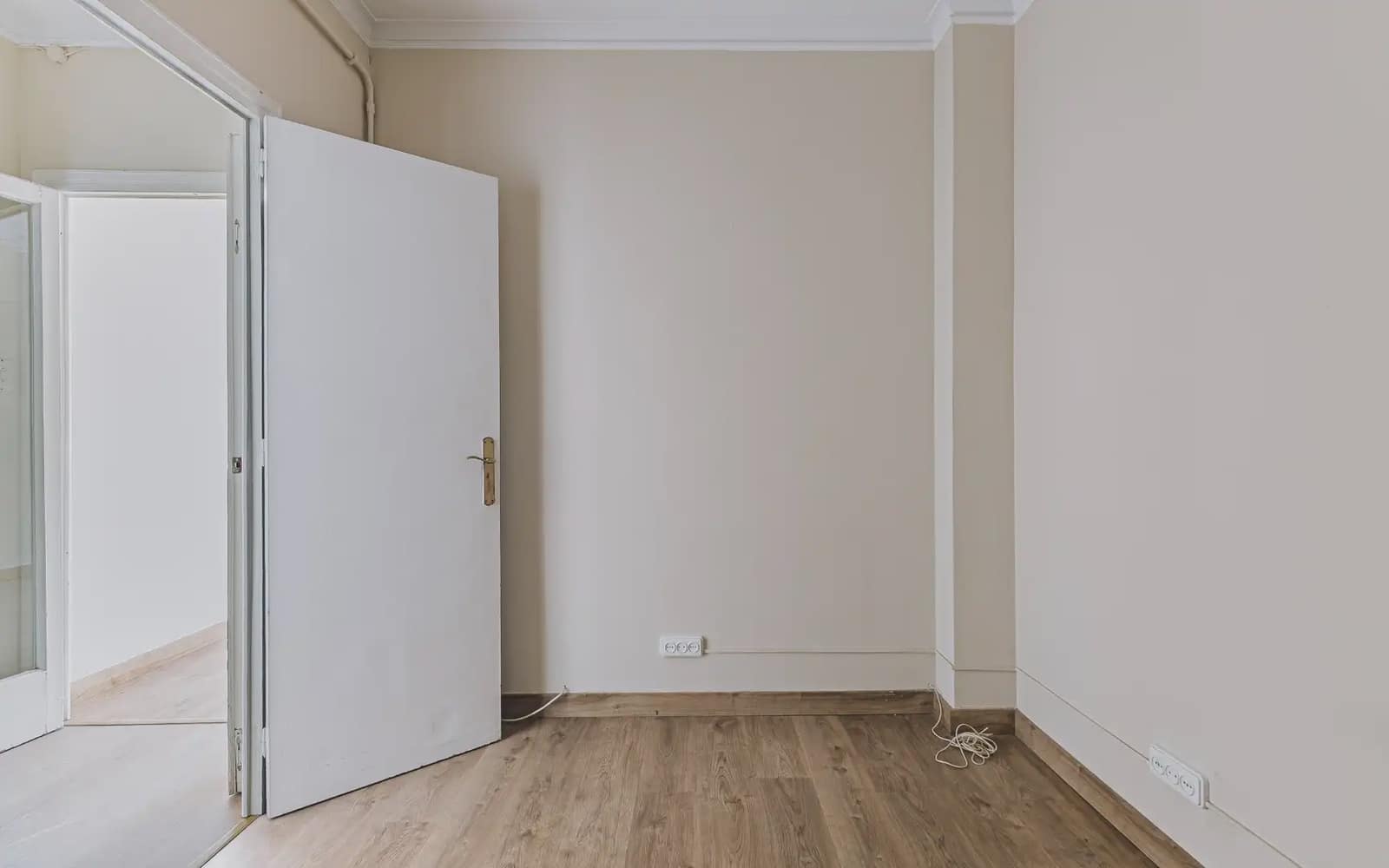 5 sypialnia Mieszkanie na sprzedaż w Miasto Barcelona z garażem - 1 180 000 € (Ref: 9756341)