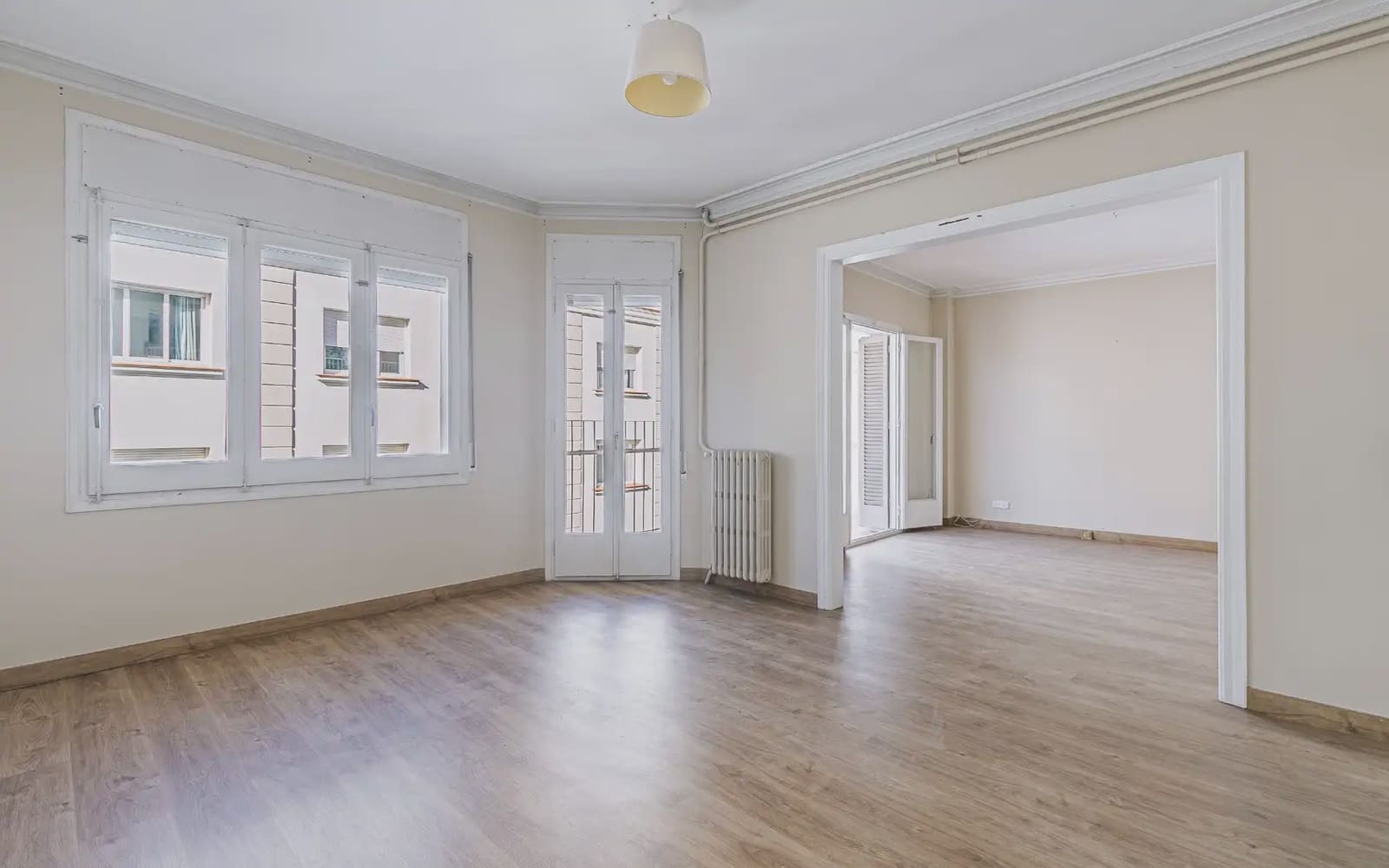 5 sypialnia Mieszkanie na sprzedaż w Miasto Barcelona z garażem - 1 180 000 € (Ref: 9756341)