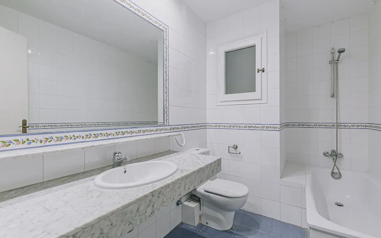 5 sypialnia Mieszkanie na sprzedaż w Miasto Barcelona z garażem - 1 180 000 € (Ref: 9756341)