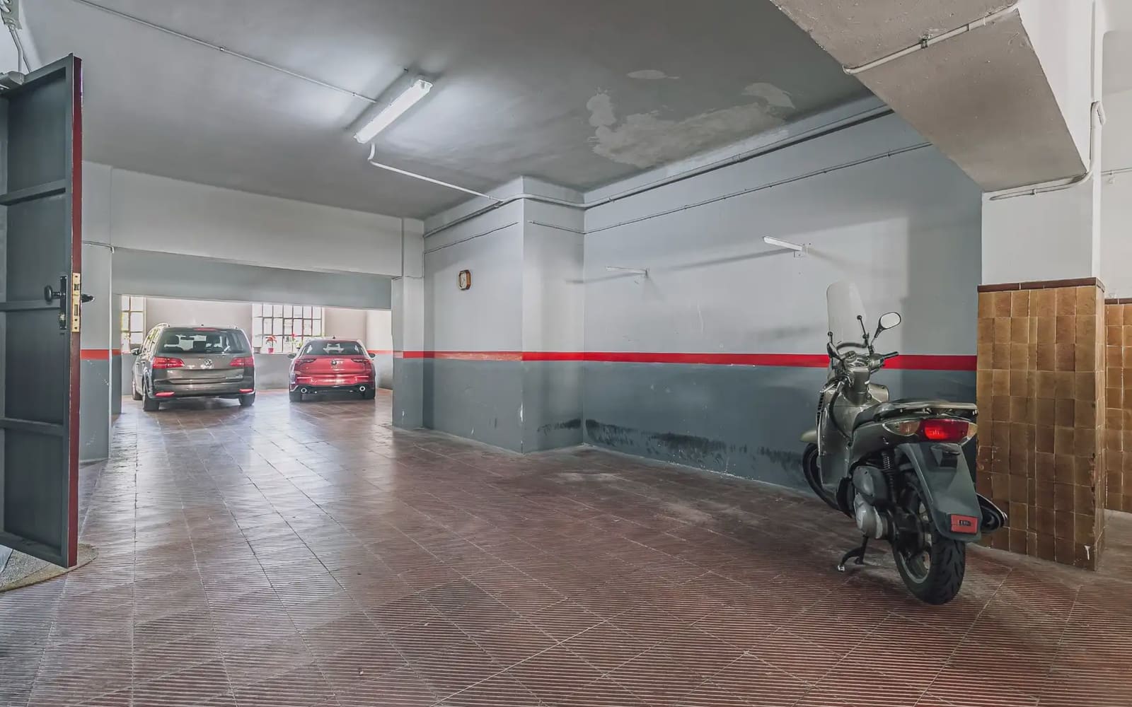 5 sypialnia Mieszkanie na sprzedaż w Miasto Barcelona z garażem - 1 180 000 € (Ref: 9756341)