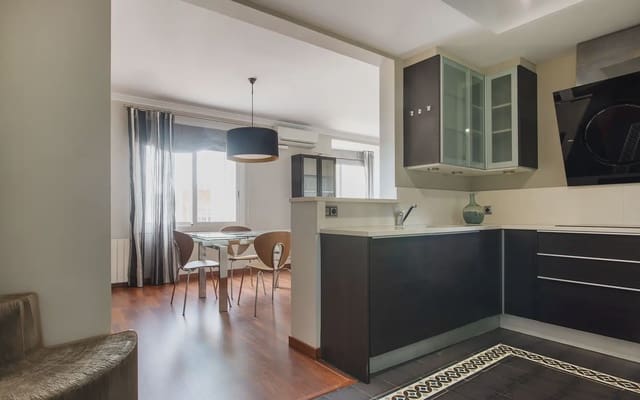 2 makuuhuone Asunto vuokrattavana paikassa La Maternitat i Sant Ramon, Barcelona kaupunki - 1 505 € (Ref: 9756342)
