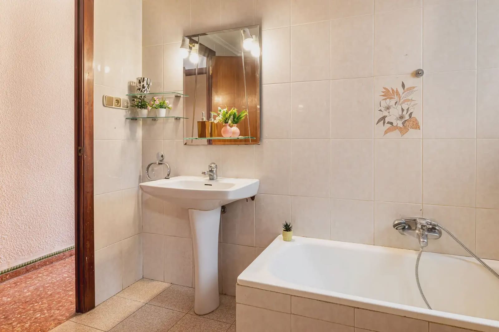 4 soveværelse Lejlighed til salg i Valencia by - € 280.000 (Ref: 9758163)