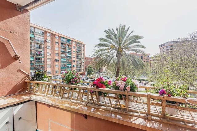 4 makuuhuone Asunto myytävänä paikassa Aiora, Valencia kaupunki - 280 000 € (Ref: 9758163)