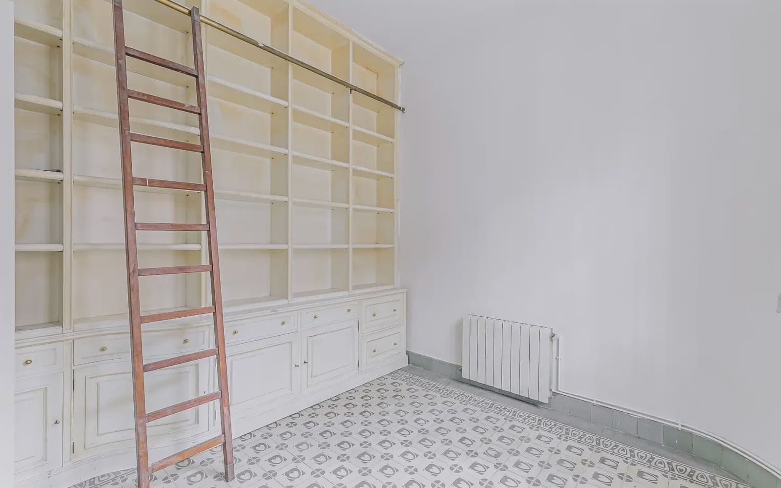 5 soveværelse Villa til salg i Barcelona by - € 750.000 (Ref: 9758823)