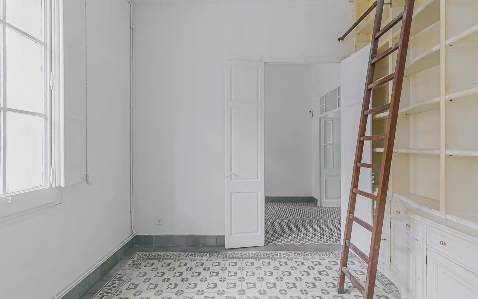 5 soveværelse Villa til salg i Barcelona by - € 750.000 (Ref: 9758823)