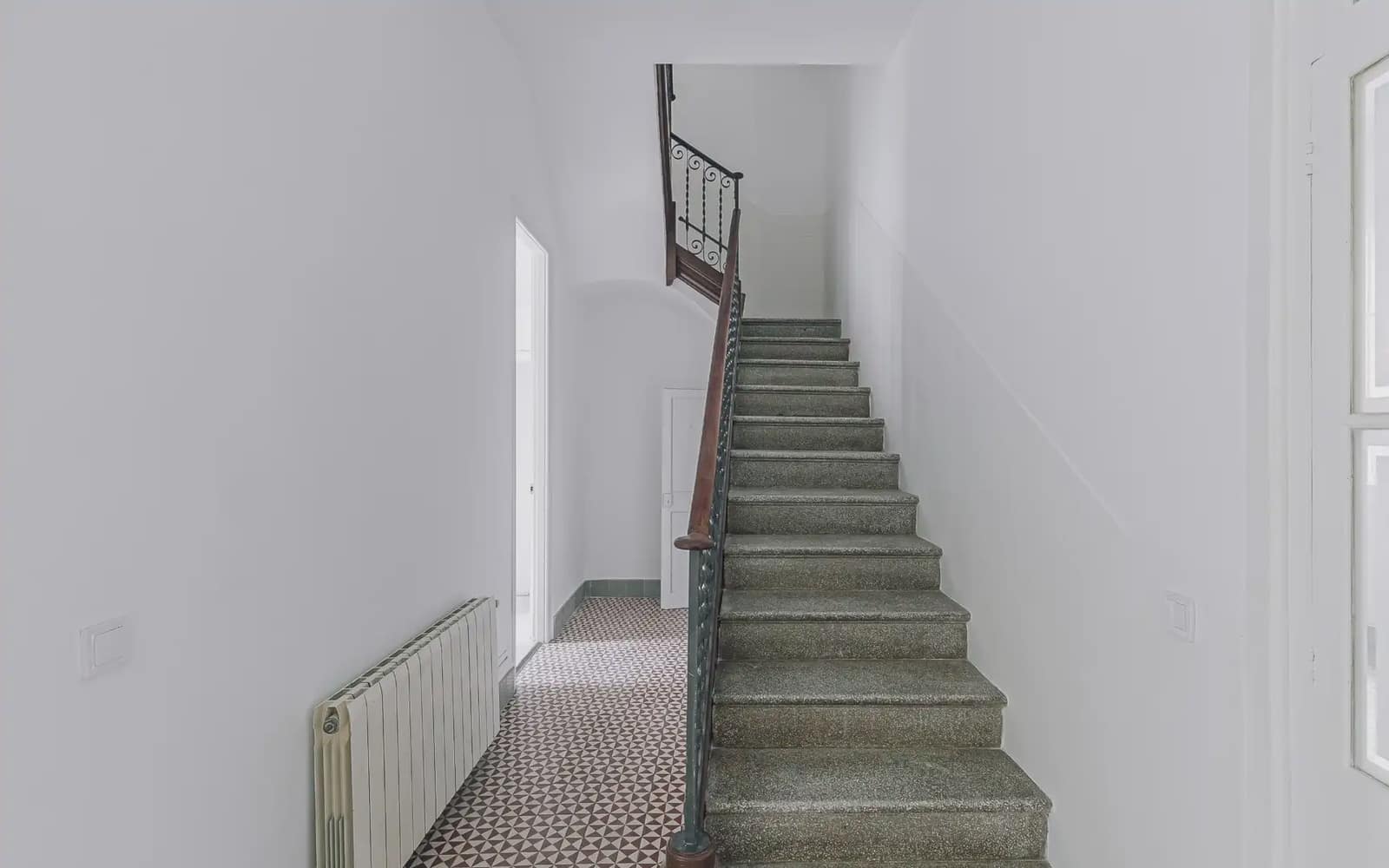 5 soveværelse Villa til salg i Barcelona by - € 750.000 (Ref: 9758823)