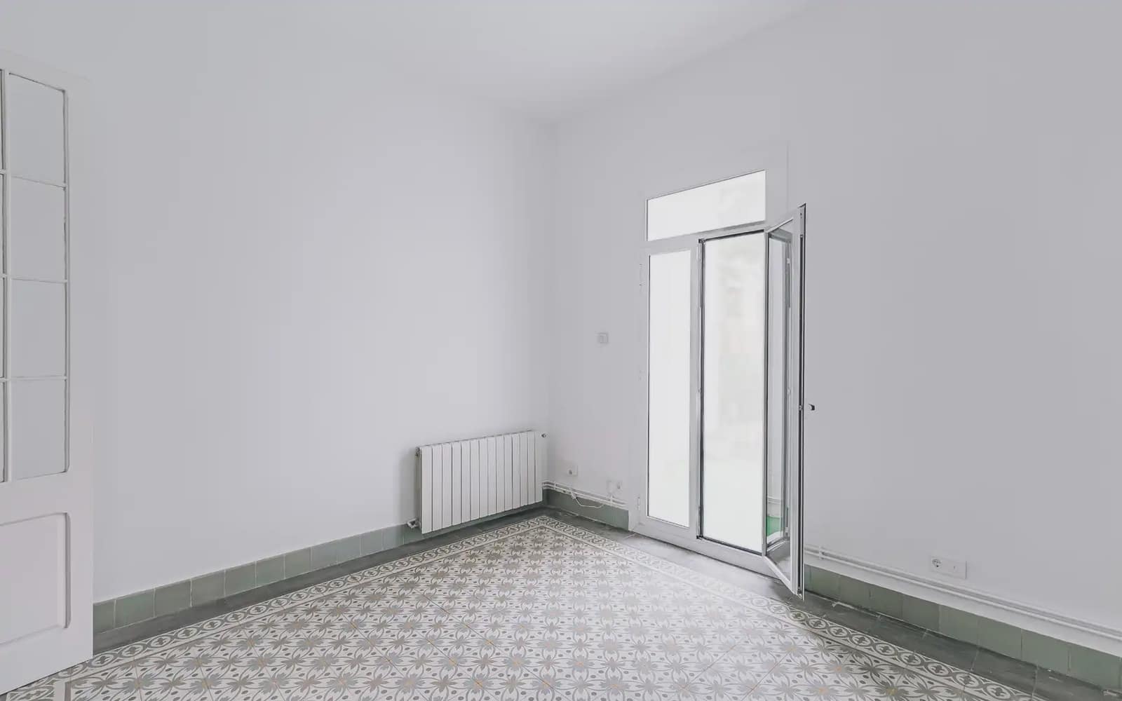 5 soveværelse Villa til salg i Barcelona by - € 750.000 (Ref: 9758823)