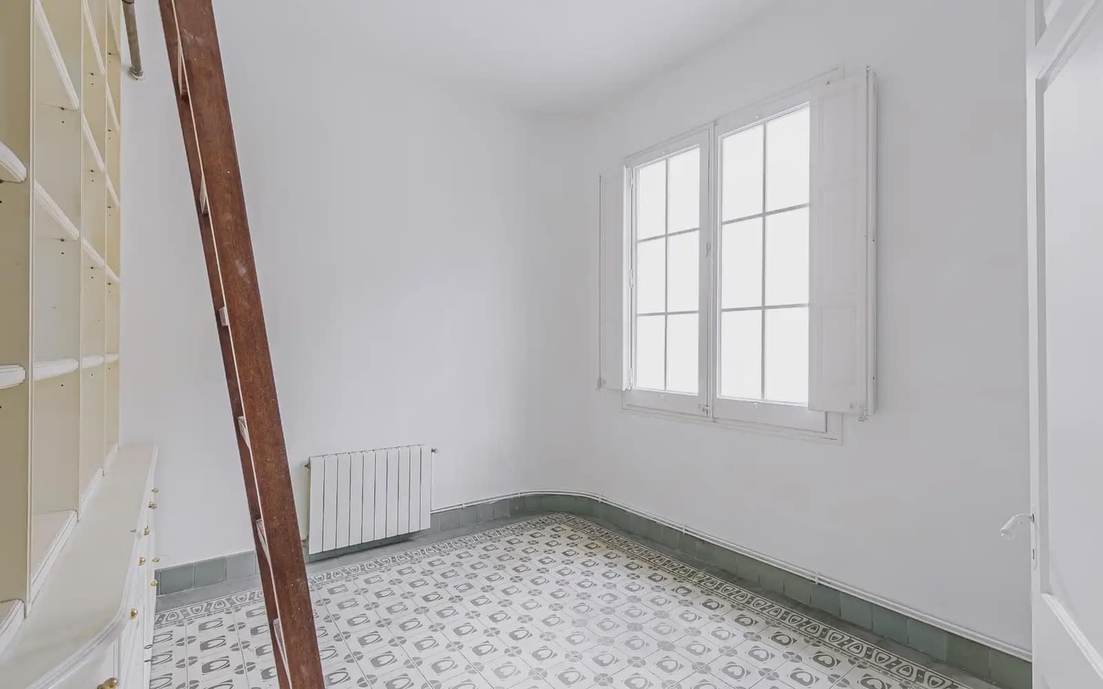 5 soveværelse Villa til salg i Barcelona by - € 750.000 (Ref: 9758823)