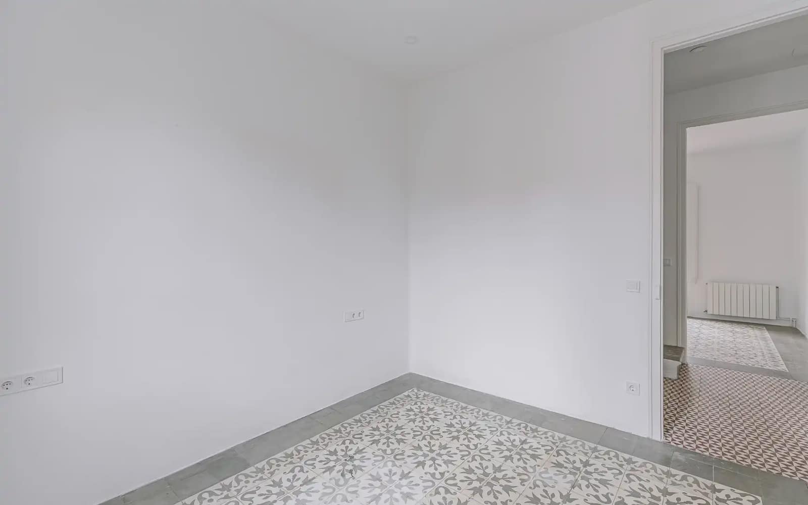 5 soveværelse Villa til salg i Barcelona by - € 750.000 (Ref: 9758823)