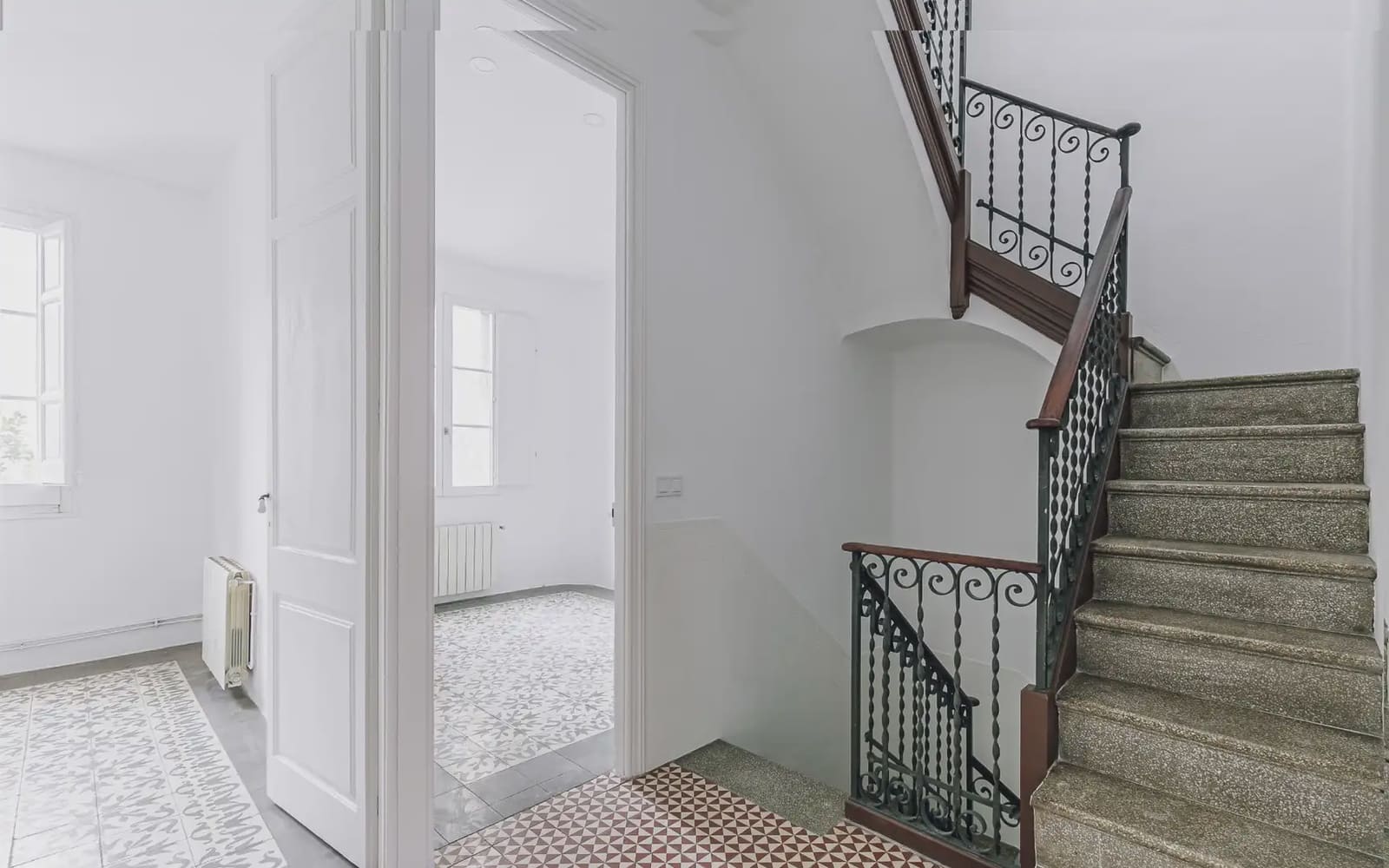 5 soveværelse Villa til salg i Barcelona by - € 750.000 (Ref: 9758823)