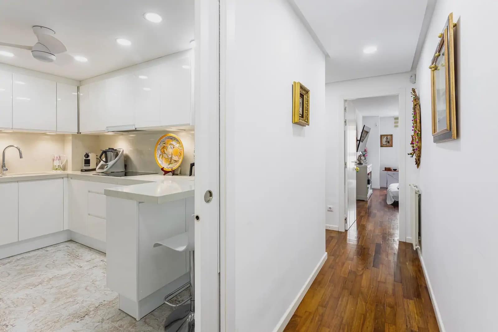 3 slaapkamer Flat te koop in Valencia stad met garage - € 589.700 (Ref: 9761517)