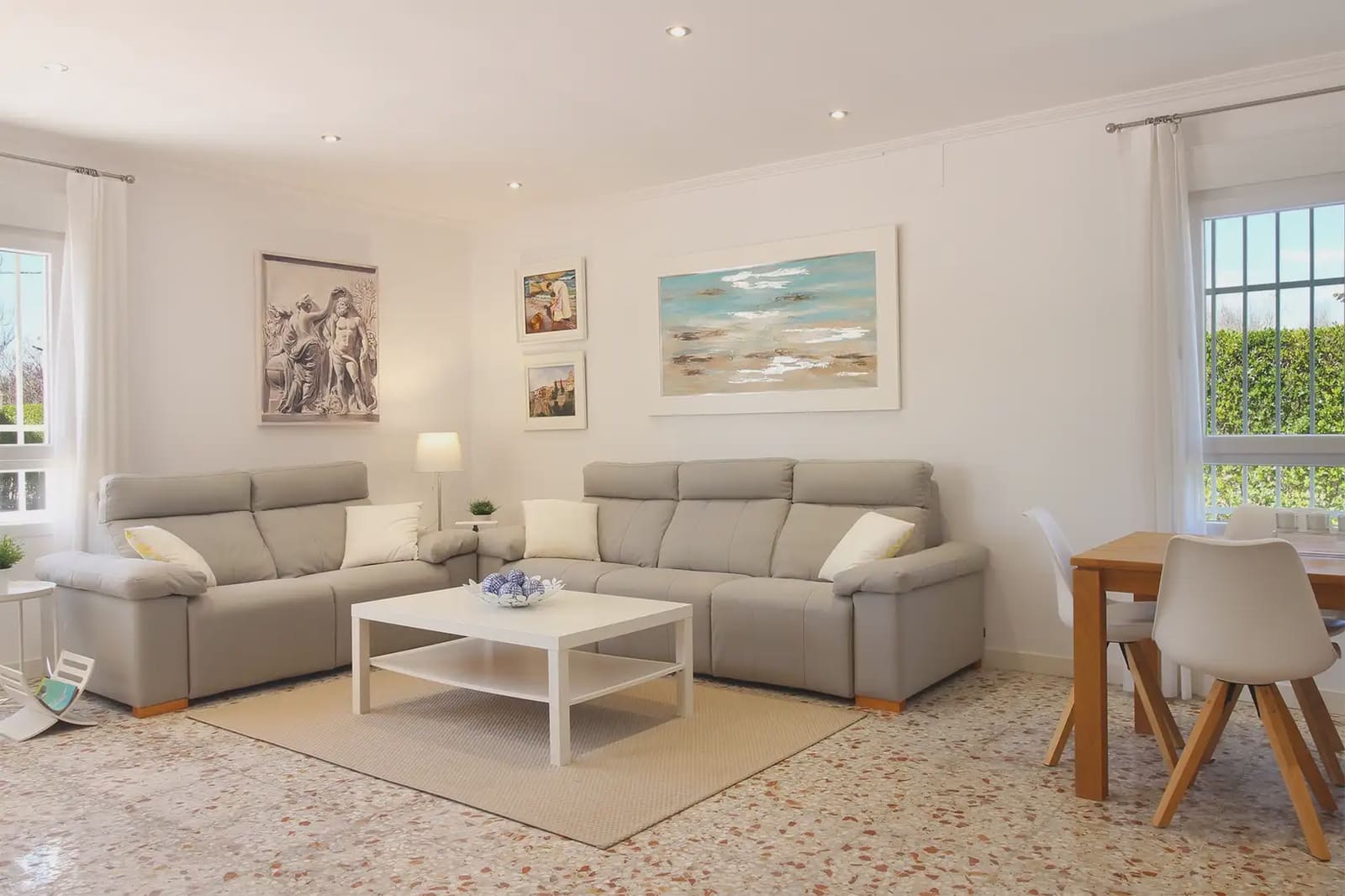 4 sypialnia Willa na sprzedaż w Miasto Albacete z basenem garażem - 339 000 € (Ref: 9775957)