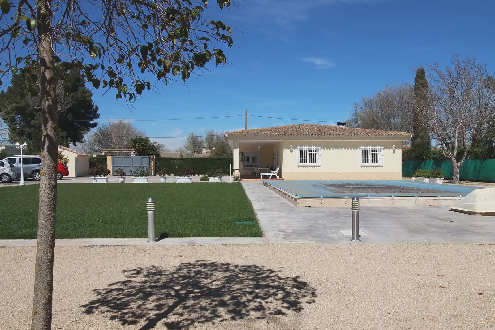 4 sypialnia Willa na sprzedaż w Miasto Albacete z basenem garażem - 339 000 € (Ref: 9775957)