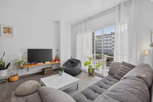 3 slaapkamer Flat te koop in Gerona stad met garage - € 345.000 (Ref: 9779165)