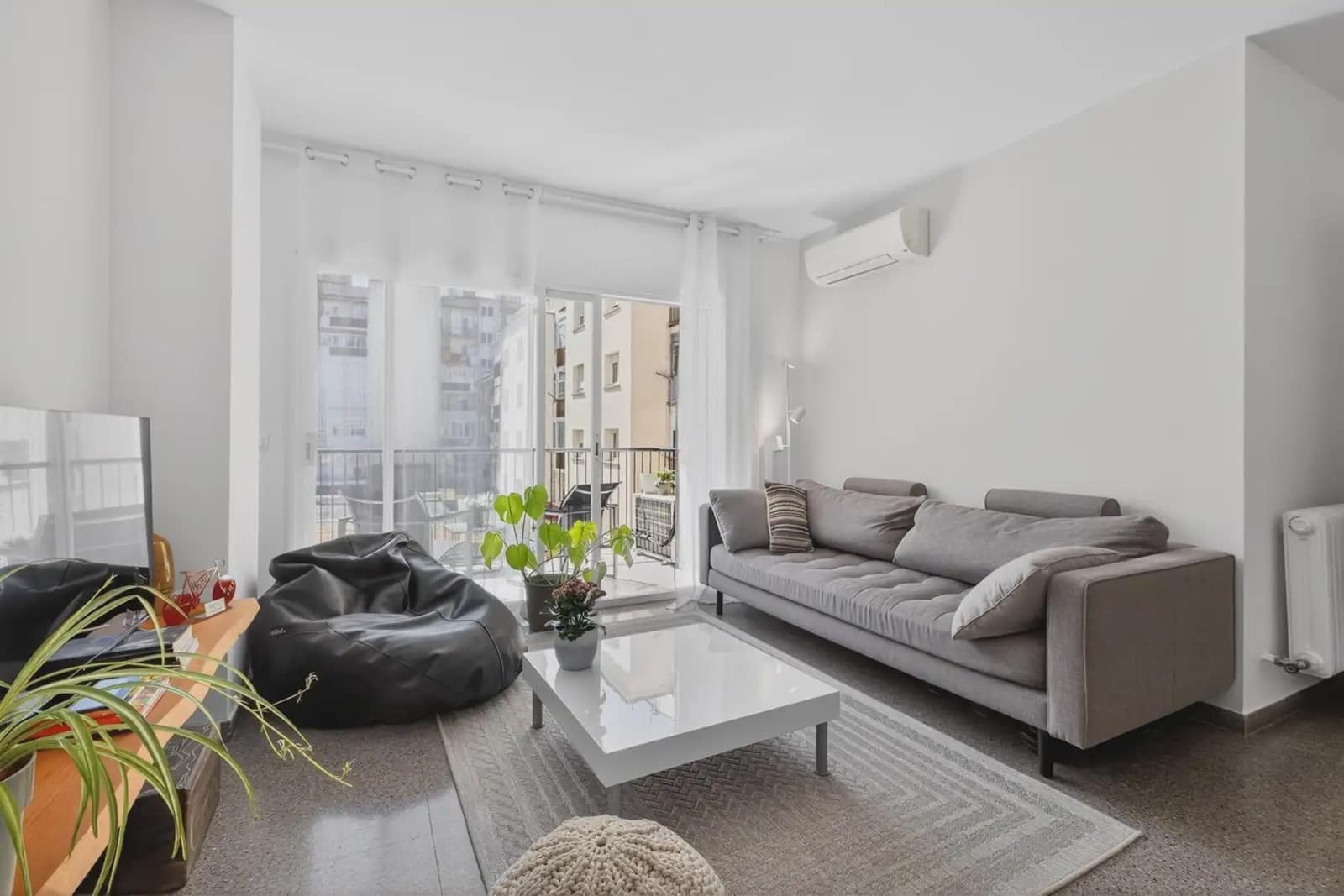 3 soverom Leilighet til salgs i Girona by med garasje - € 345 000 (Ref: 9779165)