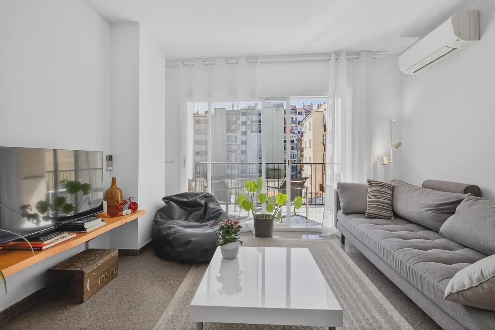 3 soverom Leilighet til salgs i Girona by med garasje - € 345 000 (Ref: 9779165)