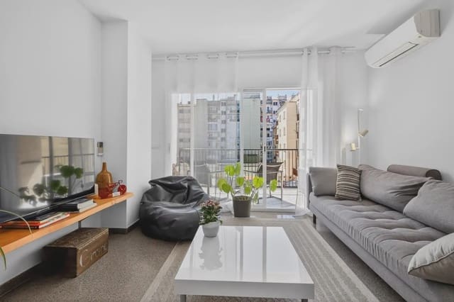 3 slaapkamer Flat te koop in Gerona stad met garage - € 345.000 (Ref: 9779165)