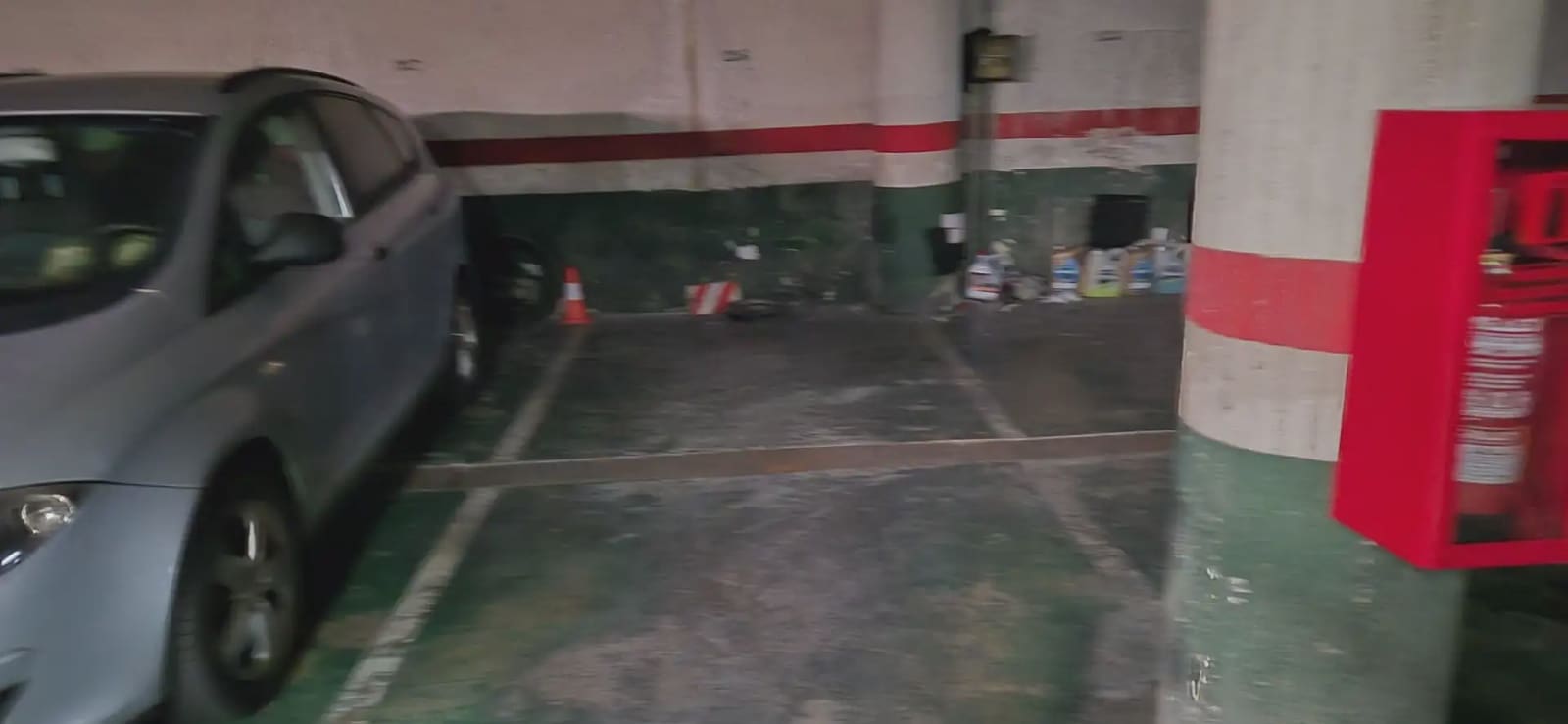 Garage à vendre à Barcelone ville - 15 000 € (Ref: 9781253)