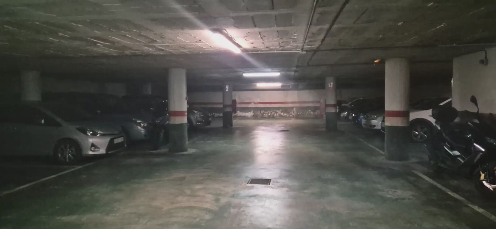 Garage à vendre à Barcelone ville - 15 000 € (Ref: 9781253)